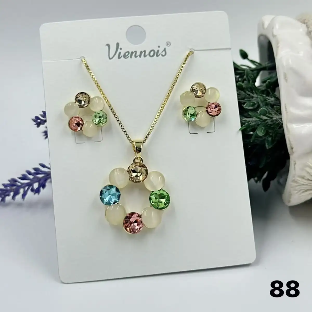 BIJOUX CHAINE PLAQUE OR   VIENNOIS